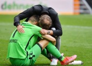 满冠APP-科隆逆袭取胜主帅战术妙解塞给对手